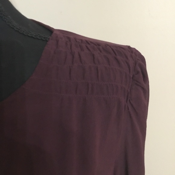 Anthropologie Moulinette Soeurs Women’s 100% Silk Burgundy Ruffled Top Size M - Picture 5 of 8